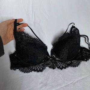Beyond sexy la senza bra